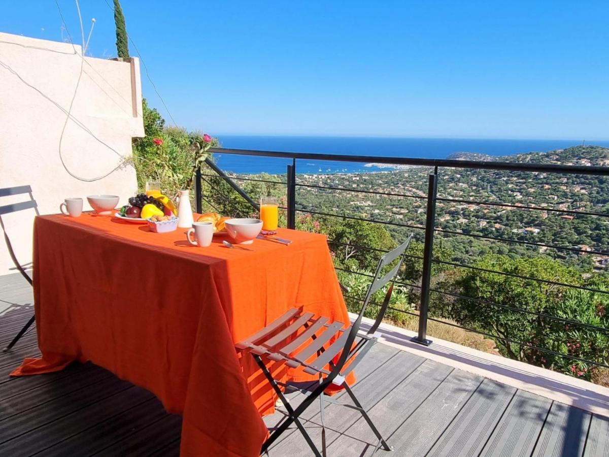 Holiday Home Les Terrasses De L'Eau Blanche-4 By Interhome Cavalaire-sur-Mer Extérieur photo