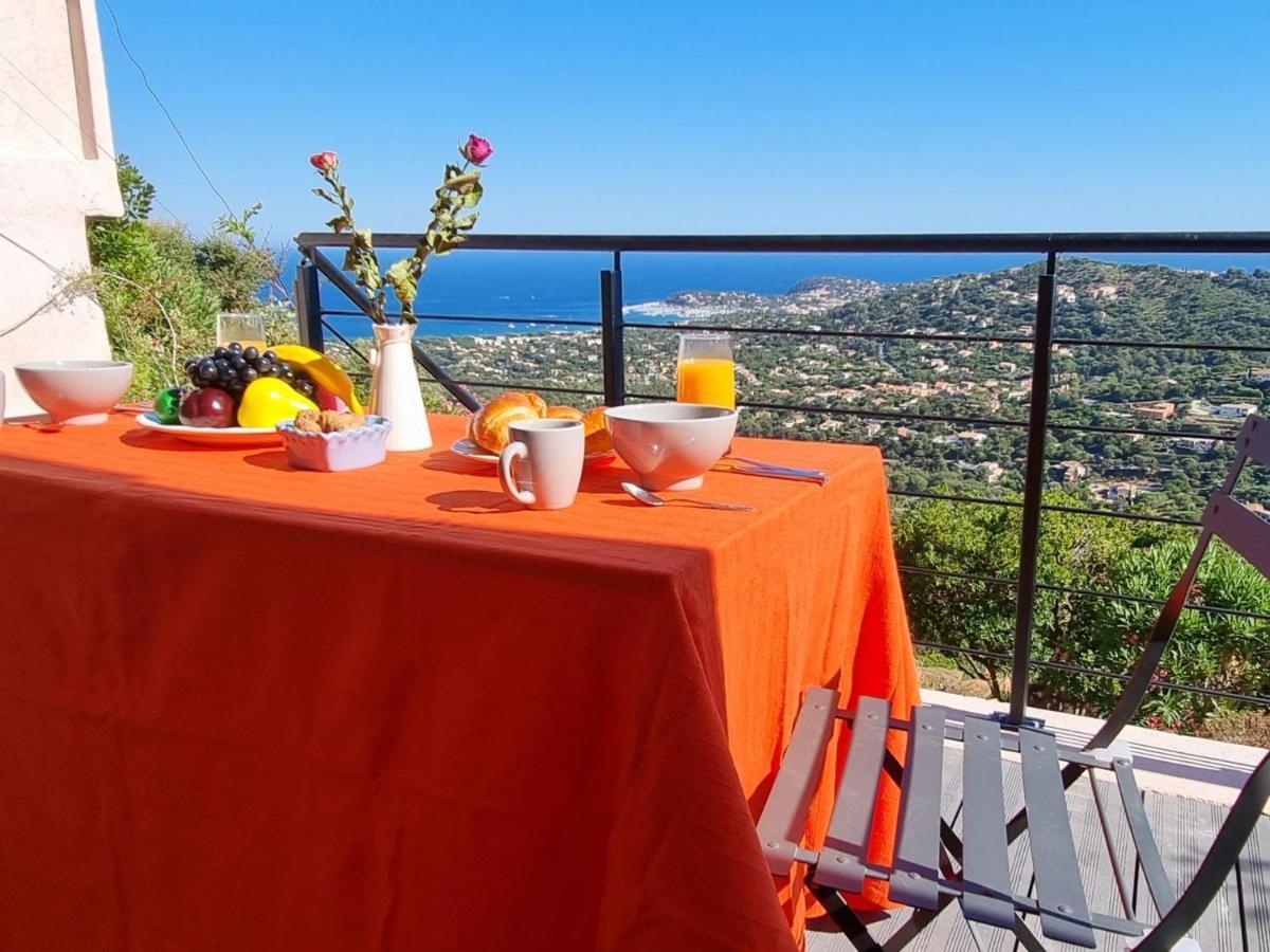 Holiday Home Les Terrasses De L'Eau Blanche-4 By Interhome Cavalaire-sur-Mer Extérieur photo