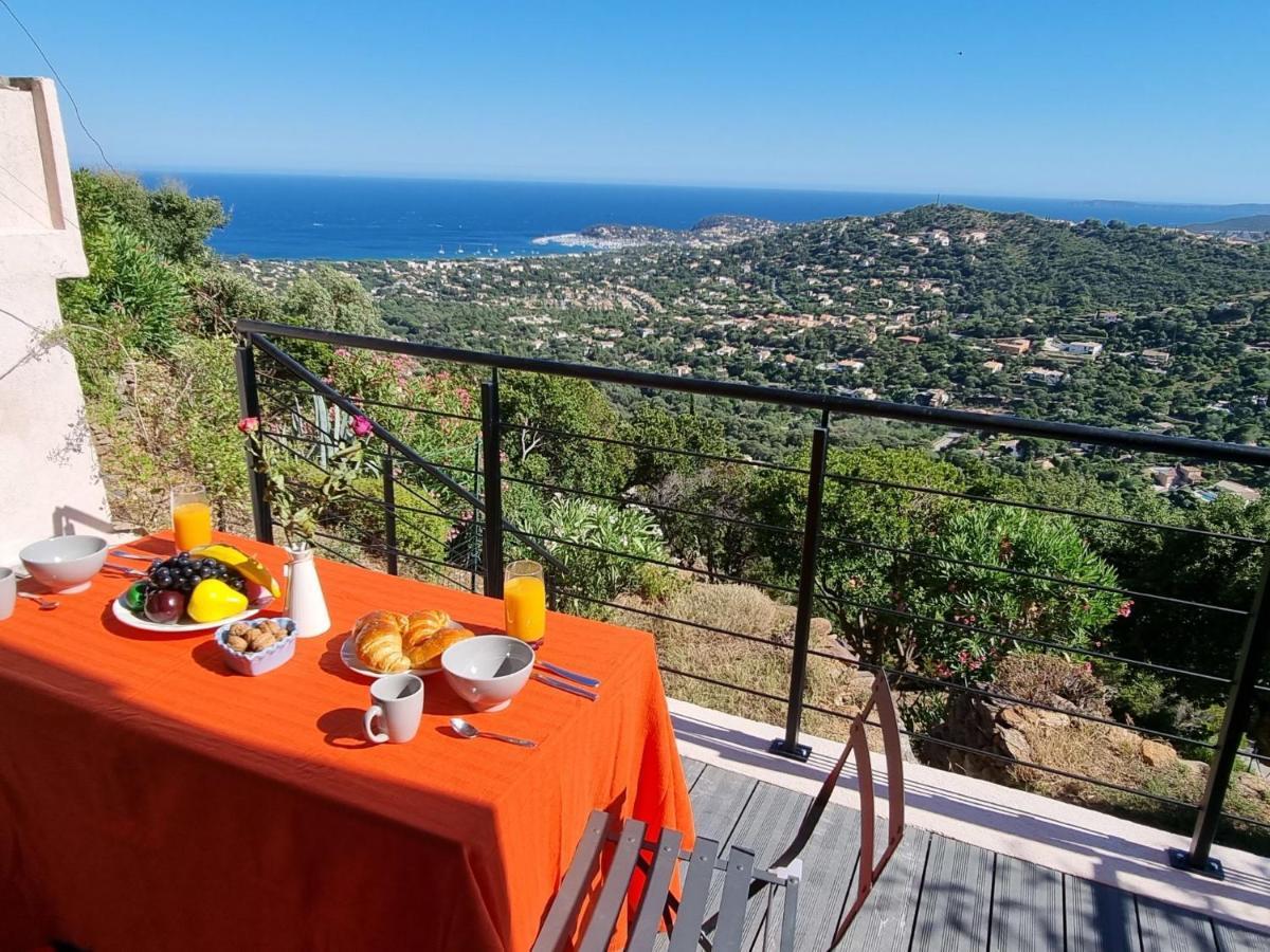Holiday Home Les Terrasses De L'Eau Blanche-4 By Interhome Cavalaire-sur-Mer Extérieur photo